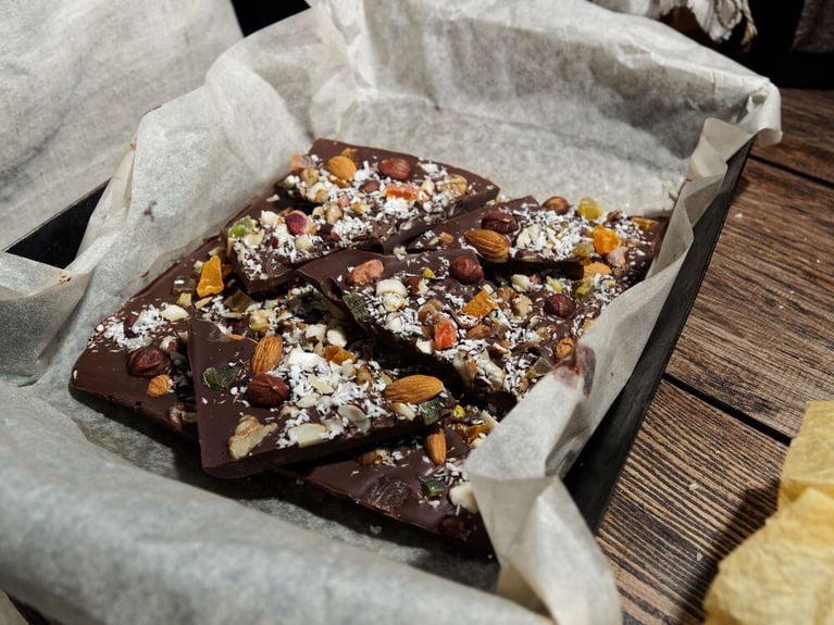 dark chocolate almond bark