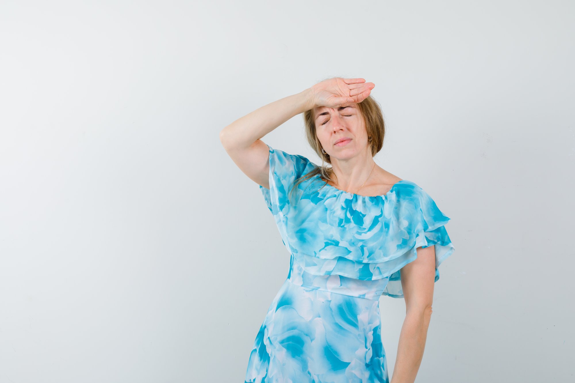 expressive-young-woman-posing-studio