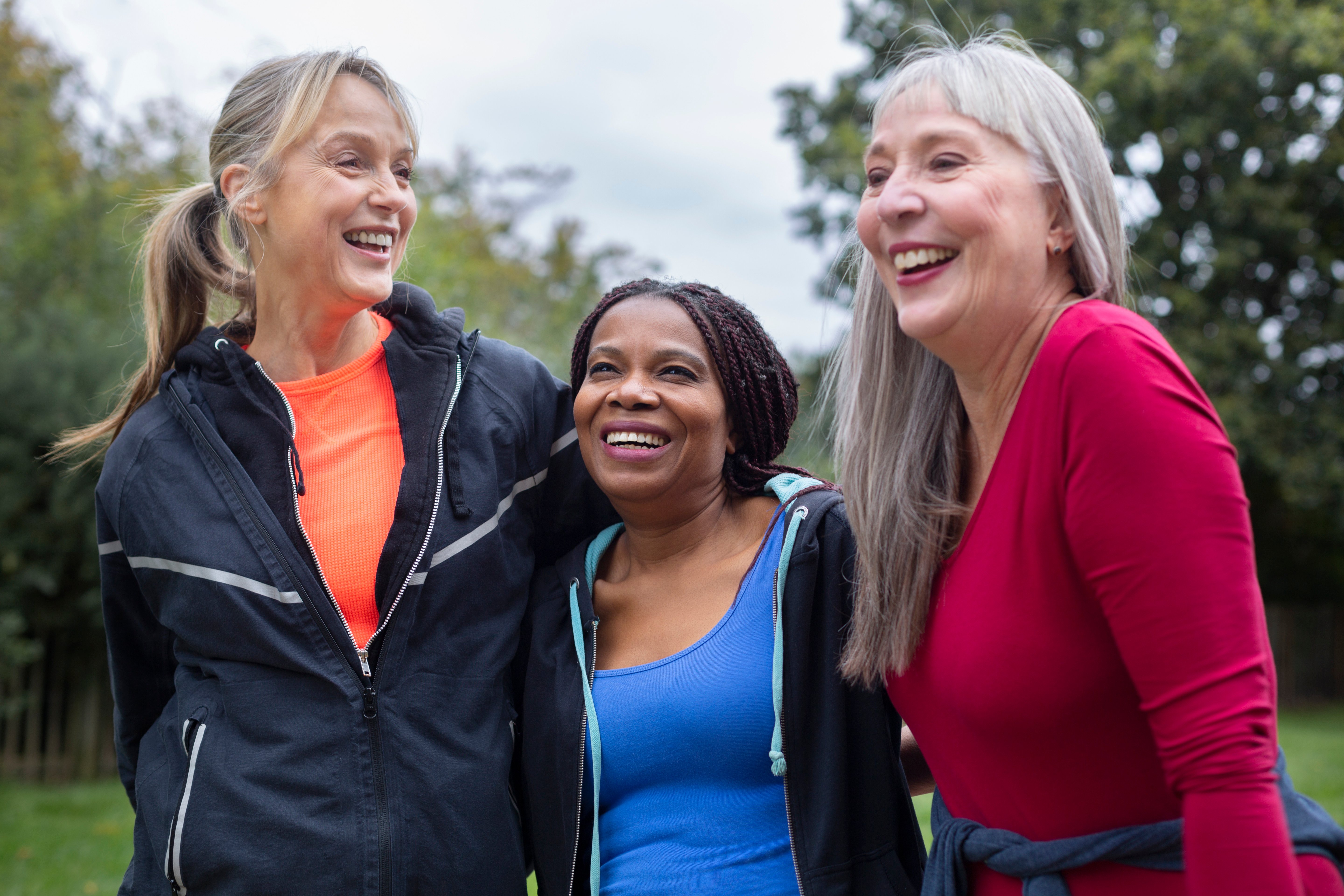 medium-shot-women-active-menopause